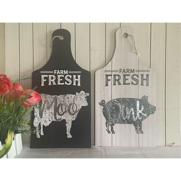 Farm Fresh Home Decor Signs Cow “Moo” & Pig “Oink” Metallic Lettering - Picture 1 of 6